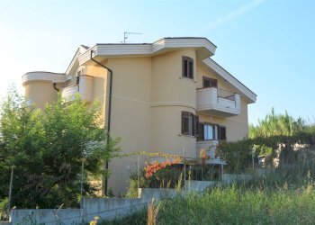 Foto 10 - Casa semi indipendente Via Francesco Lenge
 
s.n., Montescaglioso - foto 10