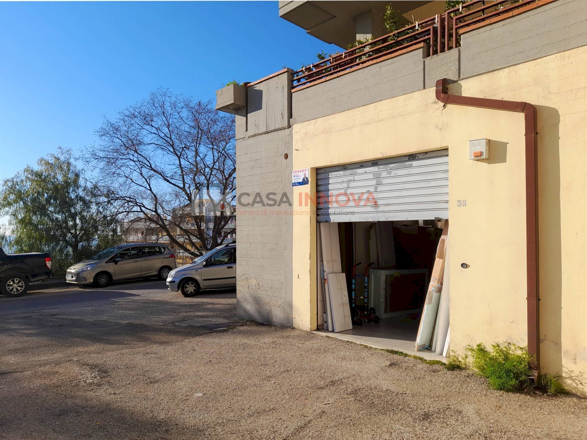 Foto 1 - Box Viale Italia, Matera - photo 1