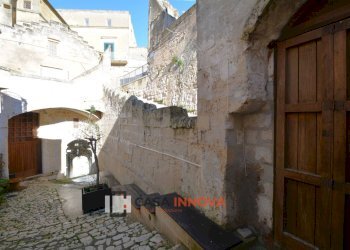 Foto 2 - Commercial Premises Via Pennino
 
29, Matera - photo 2