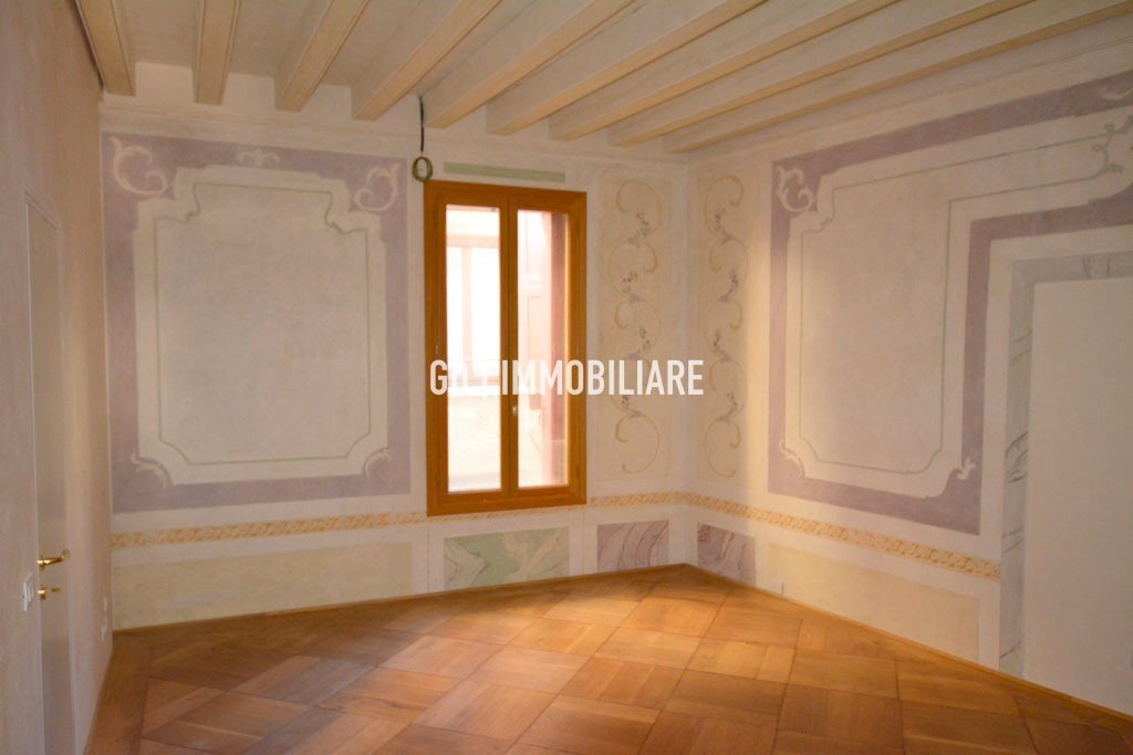 Foto 2 - Three-room apartment VIA FORESTUZZO
 
128, Asolo - photo 2