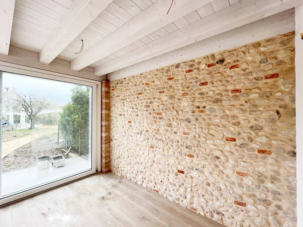 Foto 1 - Villa a Schiera Via Lauro
 
2, Asolo - foto 1