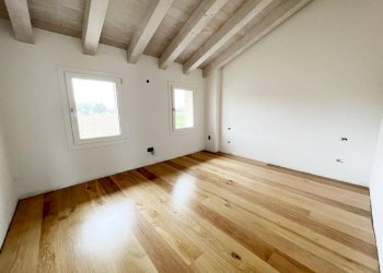 Foto 16 - Villa a Schiera Via Lauro
 
2, Asolo - foto 16