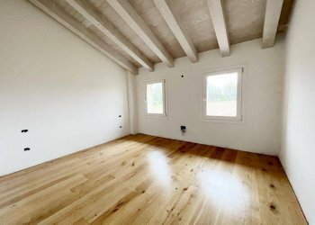 Foto 17 - Villa a Schiera Via Lauro
 
2, Asolo - foto 17