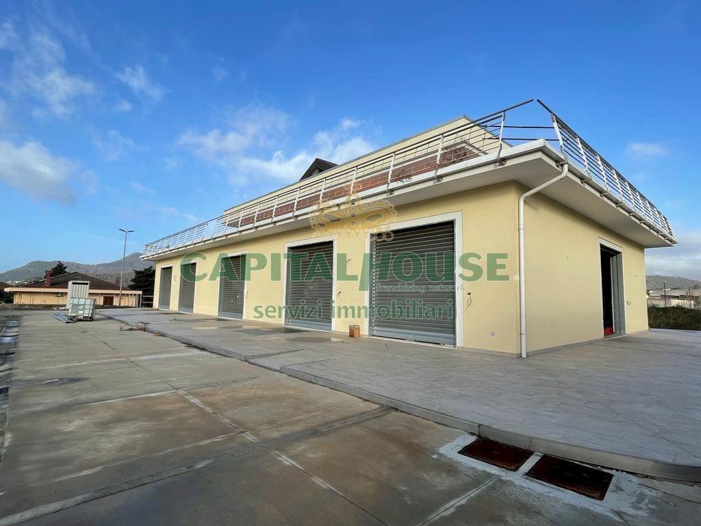 Foto 1 - Commercial Activity Via Faraldo, Fisciano - photo 1