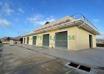 Foto 1 - Attività Commerciale Via Faraldo, Fisciano - foto 1