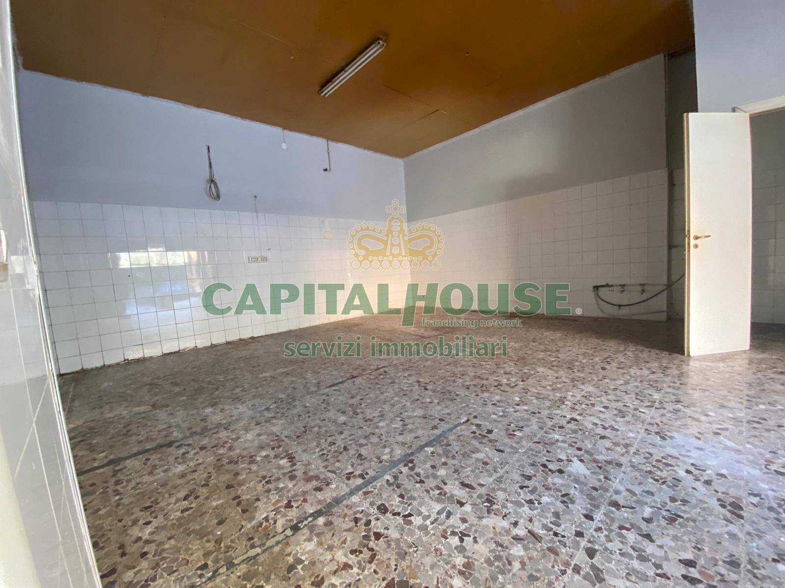 Foto 3 - Attività Commerciale Via Giuseppe Garibaldi, Castel San Giorgio - foto 3