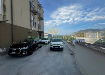 Foto 2 - Shed Via Galdieri, Roccapiemonte - photo 2