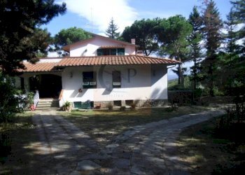 vendesi villa moderna San Donato in Collina - Villa strada vicinale di Fico e Faeto
 
snc, Rignano sull'Arno - foto 1