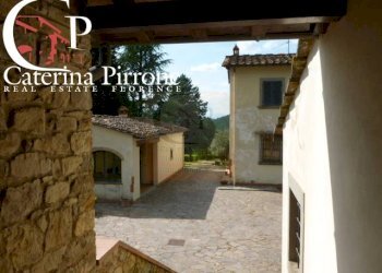 vendita azienda agricola Dicomano - Rustico frazione Dicomano Campagna
 
1, Dicomano - foto 5