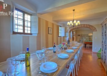 CERTALDO CHIANTI VENDESI VILLA CON PISCINA RISTRUTTURATA - Villa località Bagnano
 
250, Certaldo - foto 30