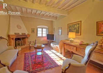 CERTALDO CHIANTI VENDESI VILLA CON PISCINA RISTRUTTURATA - Villa località Bagnano
 
250, Certaldo - foto 35