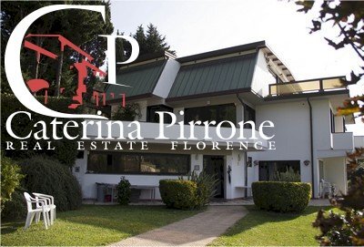 Massarosa vendesi villa con vista mare - Villa via delle Sezioni
 
10, Massarosa - foto 2