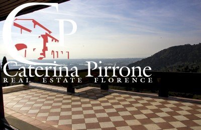 Massarosa vendesi villa con vista mare - Villa via delle Sezioni
 
10, Massarosa - foto 1