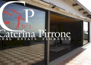 Massarosa vendesi villa con vista mare - Villa via delle Sezioni
 
10, Massarosa - foto 13