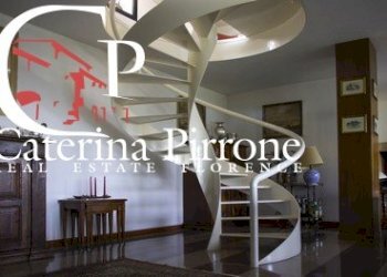 Massarosa vendesi villa con vista mare - Villa via delle Sezioni
 
10, Massarosa - foto 27