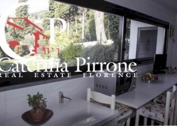 Massarosa vendesi villa con vista mare - Villa via delle Sezioni
 
10, Massarosa - foto 35