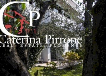 Massarosa vendesi villa con vista mare - Villa via delle Sezioni
 
10, Massarosa - foto 38