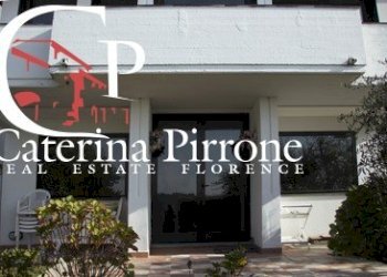 Massarosa vendesi villa con vista mare - Villa via delle Sezioni
 
10, Massarosa - foto 39