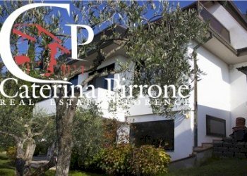 Massarosa vendesi villa con vista mare - Villa via delle Sezioni
 
10, Massarosa - foto 40