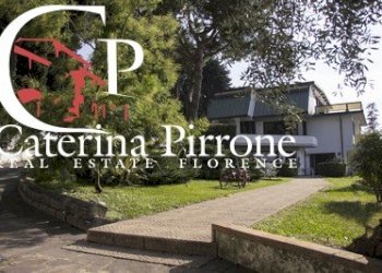 Massarosa vendesi villa con vista mare - Villa via delle Sezioni
 
10, Massarosa - foto 44