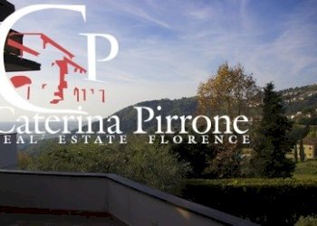 Massarosa vendesi villa con vista mare - Villa via delle Sezioni
 
10, Massarosa - foto 47