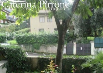 Bagno a Ripoli vendesi villa con giardino - Villa via Roma
 
250, Bagno a Ripoli - foto 18