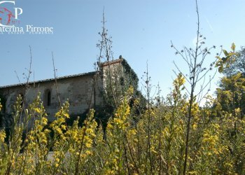 BORGHETTO CON CHIESA ROMANICA - Rustic via del Cesto, Figline e Incisa Valdarno - photo 1