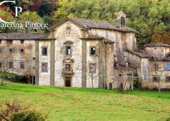 Borgo San Lorenzo vendesi convento da ristrutturare - Villa via del Motocross, Borgo San Lorenzo - foto 5