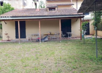 TERRANOVA BRACCIOLINI  AZIENDA AGRICOLA - Rustico via Sergine
 
93, Terranuova Bracciolini - foto 4