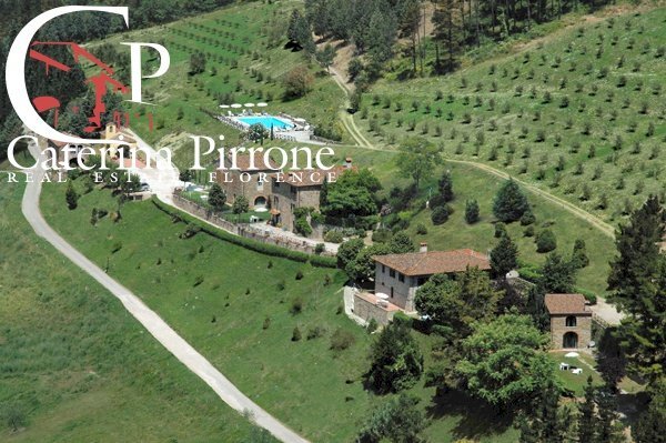 Dicomano vendesi agriturismo - Agriturismo via Dicomano Campagna
 
10, Dicomano - foto 1