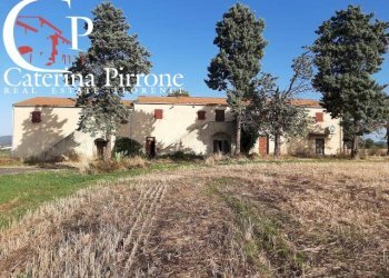 Vada campagna vendesi casale con terreno - Rustico località la Valle
 
10, Rosignano Marittimo - foto 5