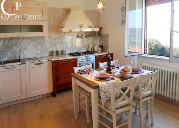 Massa Marittima vendesi appartamento 4 vani - Quadrilocale via Massetana Sud
 
2, Massa Marittima - foto 4