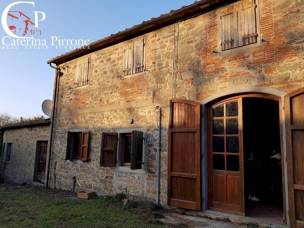 Dicomano carbonile vendesi colonica con terreno - Rustic frazione Carbonile
 
20, Dicomano - photo 2