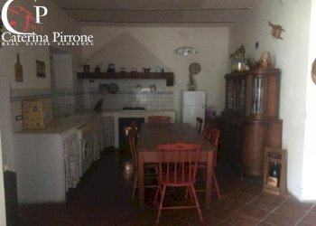 Dicomano carbonile vendesi colonica con terreno - Rustico frazione Carbonile
 
20, Dicomano - foto 5