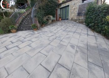 Vicchio vendesi porzione di colonica - Rustico via Ponte a Vicchio
 
10, Vicchio - foto 8