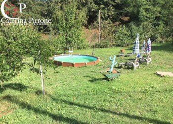 Vicchio vendesi porzione di colonica - Rustico via Ponte a Vicchio
 
10, Vicchio - foto 10