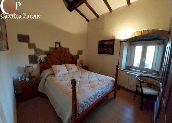 Vicchio vendesi porzione di colonica - Rustico via Ponte a Vicchio
 
10, Vicchio - foto 26