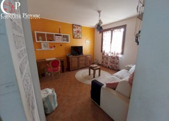 Dicomano vendesi appartamento su 2 livelli - Quadrilocale piazza Iacopo Borghini
 
10, Dicomano - foto 1