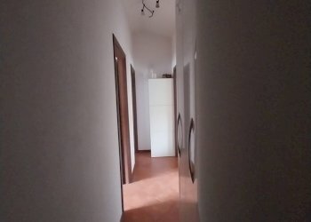 Dicomano vendesi appartamento su 2 livelli - Quadrilocale piazza Iacopo Borghini
 
10, Dicomano - foto 9