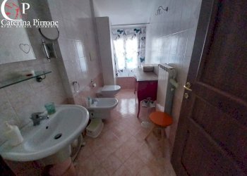 Dicomano vendesi appartamento su 2 livelli - Quadrilocale piazza Iacopo Borghini
 
10, Dicomano - foto 14