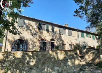 Montescudaio vendesi porzione di casale - Rustico via delle Colline
 
13, Montescudaio - foto 1