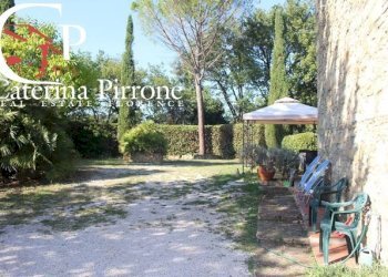 Montescudaio vendesi porzione di casale - Rustico via delle Colline
 
13, Montescudaio - foto 8