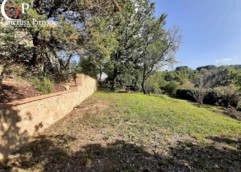 Montescudaio vendesi porzione di casale - Rustico via delle Colline
 
13, Montescudaio - foto 12