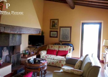 Bagno a Ripoli vendesi colonica - Rustic via di Rosano
 
140, Bagno a Ripoli - photo 22