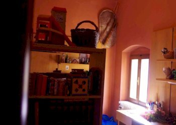 Bagno a Ripoli vendesi porzione di colonica - Rustic via di Rosano
 
160, Bagno a Ripoli - photo 8