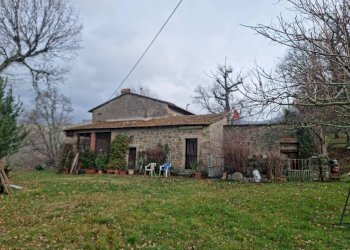 Foto 4 - Rustico frazione Santa Lucia
 
10, Dicomano - foto 4