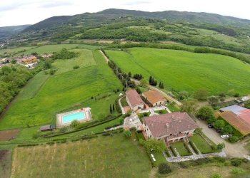 Foto 2 - Azienda agricola località Rimaggio
 
10, Dicomano - foto 2