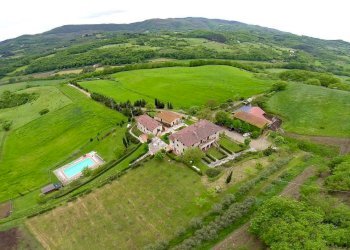 Foto 3 - Azienda agricola località Rimaggio
 
10, Dicomano - foto 3