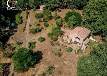 Foto 1 - Rustico via delle Bastiole
 
10, Montieri - foto 1