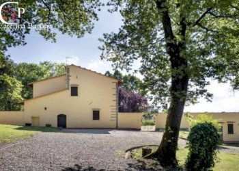 Foto 5 - Villa via di Galliano
 
10, Scarperia e San Piero - foto 5